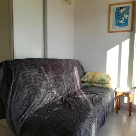 Yachts, Direct Port, Parking. Apartmán *